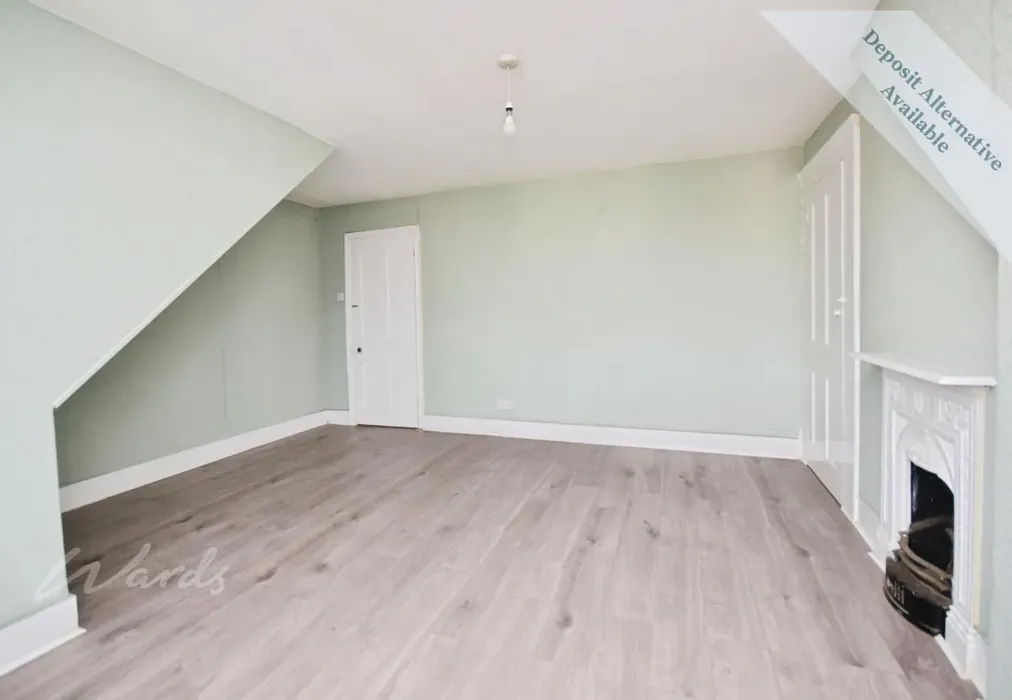 Bedroom 1 - Canterbury Road Kent CT19 - Wards of Kent