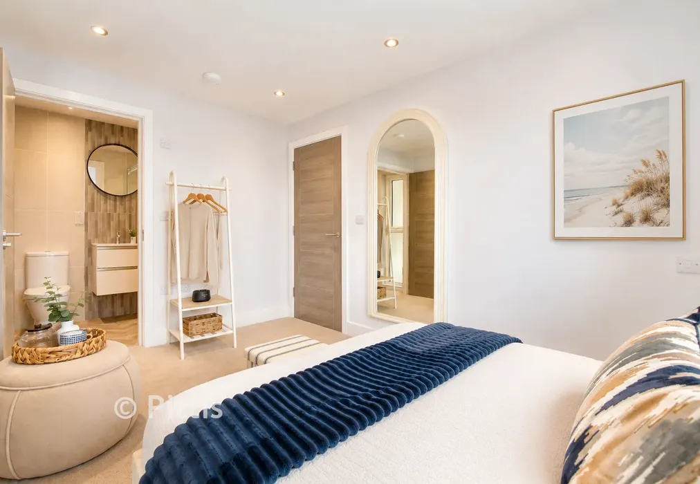 Bedroom 1 - Breakwater Way, Breakwaters, Sandown, Isle of Wight - Wards of Kent