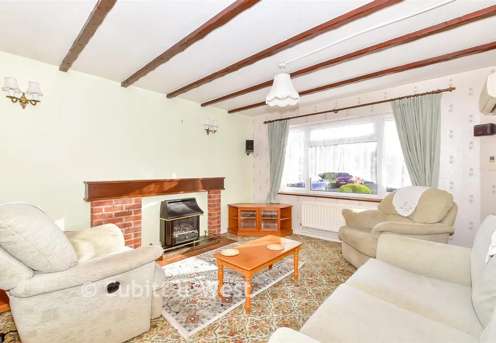 Lounge - Churcher Road, Westbourne, Hampshire - Wards of Kent