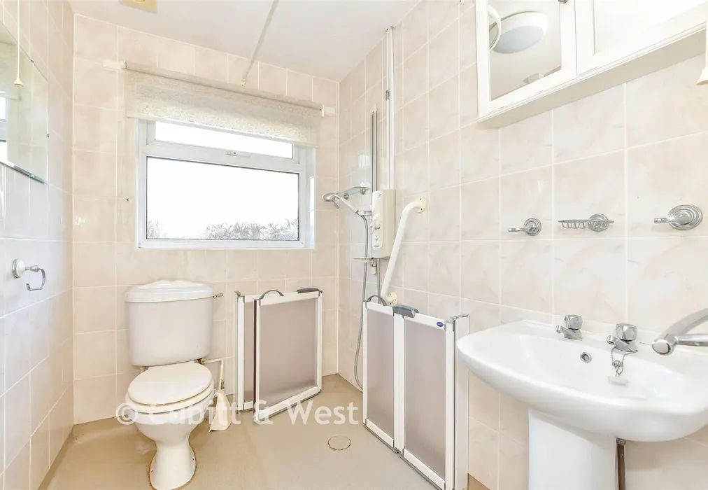 Wet Room - Churcher Road, Westbourne, Hampshire - Wards of Kent