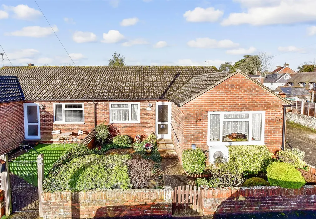 Front 1 - Churcher Road, Westbourne, Hampshire - Wards of Kent