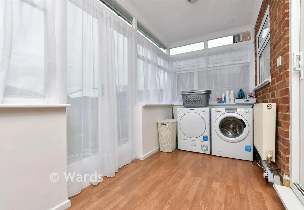 Conservatory - Lindridge Close, Herne Bay, Kent - Wards of Kent