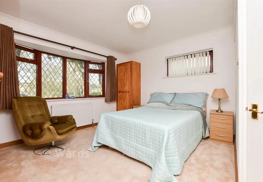 Bedroom 1 - Northdown Park Road, Margate, Kent - Wards of Kent