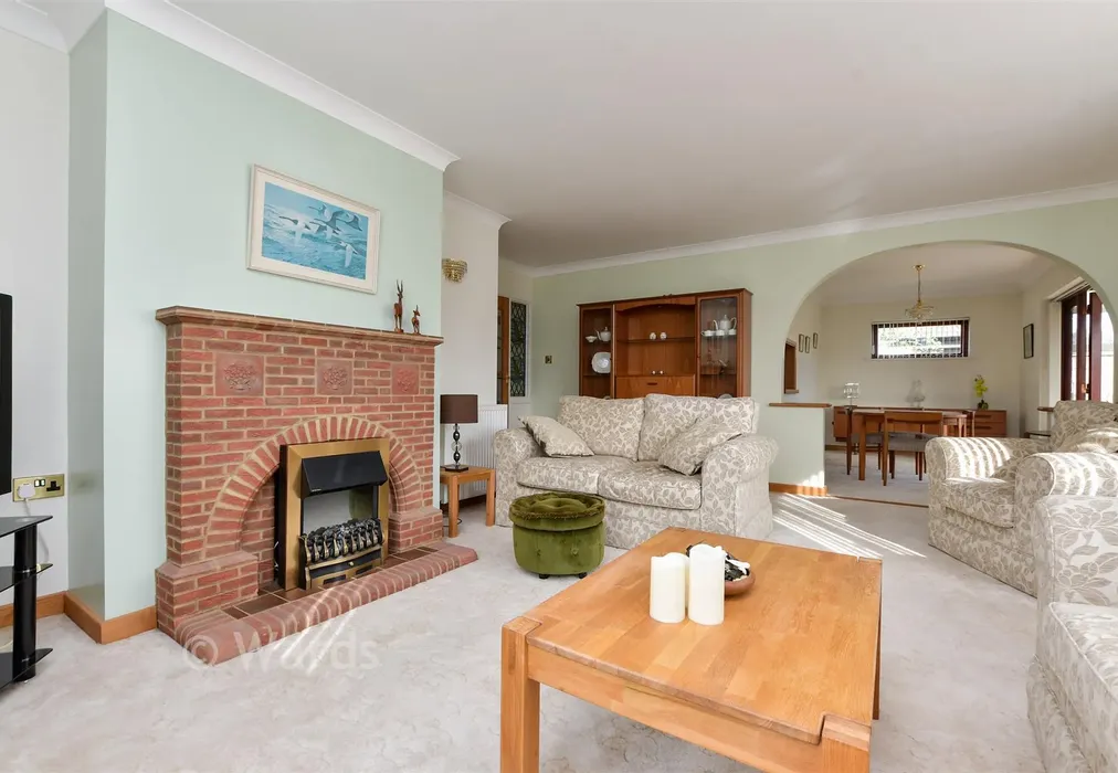 Lounge - Northdown Park Road, Margate, Kent - Wards of Kent
