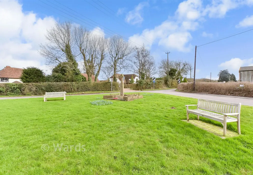 Surrounding Area - The Street, Molash, Canterbury, Kent - Wards of Kent