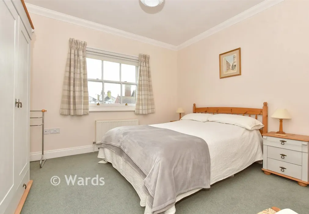 Bedroom 2 - Cavalry Court, Deal, Kent - Wards of Kent