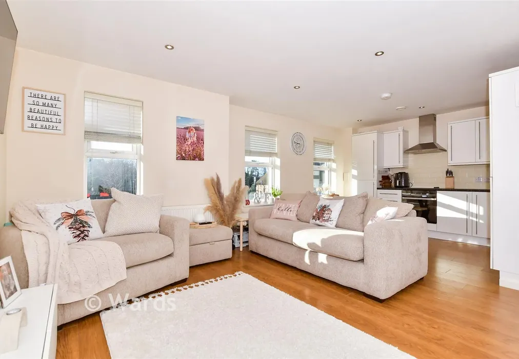 Kitchen/Living/Dining Room - London Road, Larkfield, Aylesford, Kent - Wards of Kent