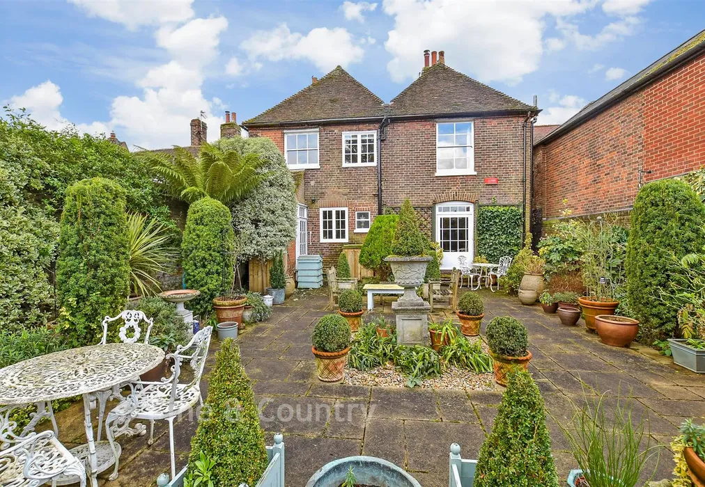 Rear Elevation - The Street, Ash, Canterbury, Kent - Wards of Kent