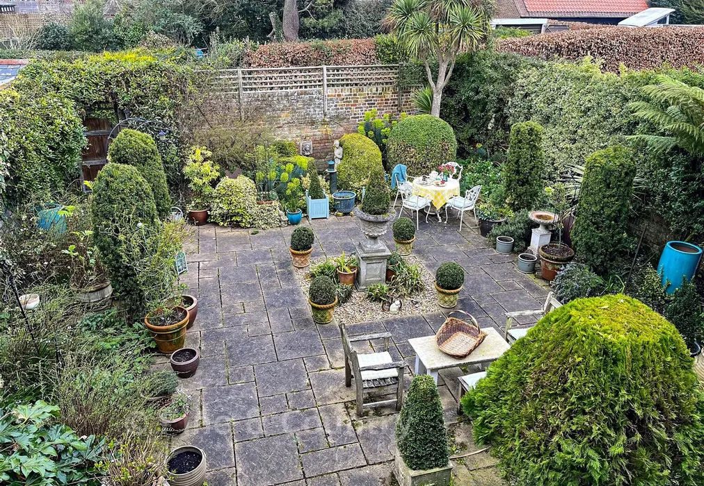 Rear Garden - The Street, Ash, Canterbury, Kent - Wards of Kent