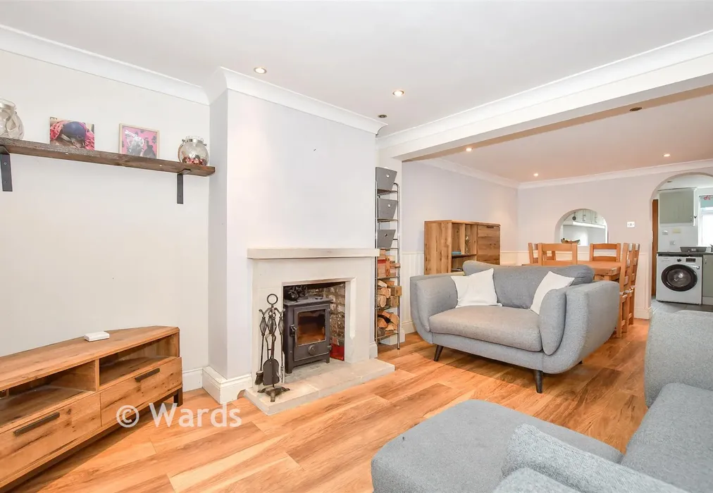 Lounge - Church Street, Burham, Rochester, Kent - Wards of Kent
