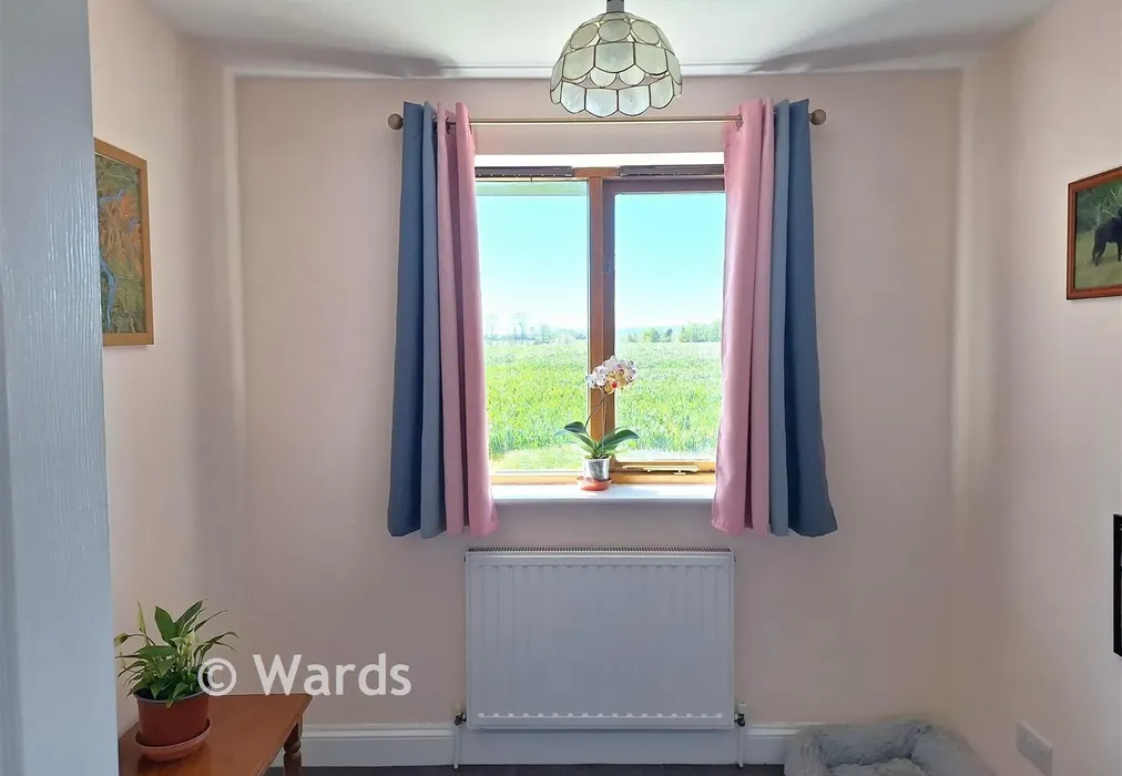 Bedroom 3 - Leicester Gardens, Warden, Sheerness, Kent - Wards of Kent