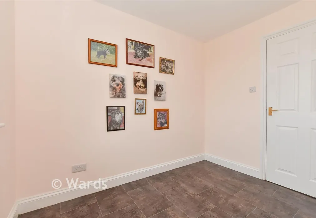 Bedroom 3 - Leicester Gardens, Warden, Sheerness, Kent - Wards of Kent