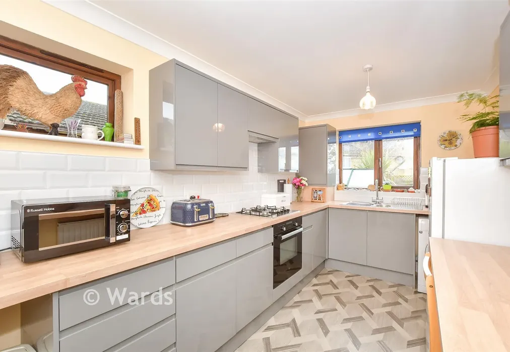 Kitchen - Leicester Gardens, Warden, Sheerness, Kent - Wards of Kent