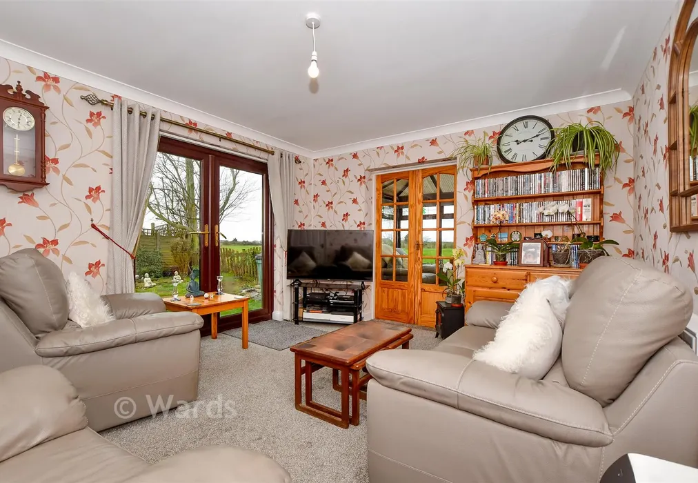 Lounge - Leicester Gardens, Warden, Sheerness, Kent - Wards of Kent