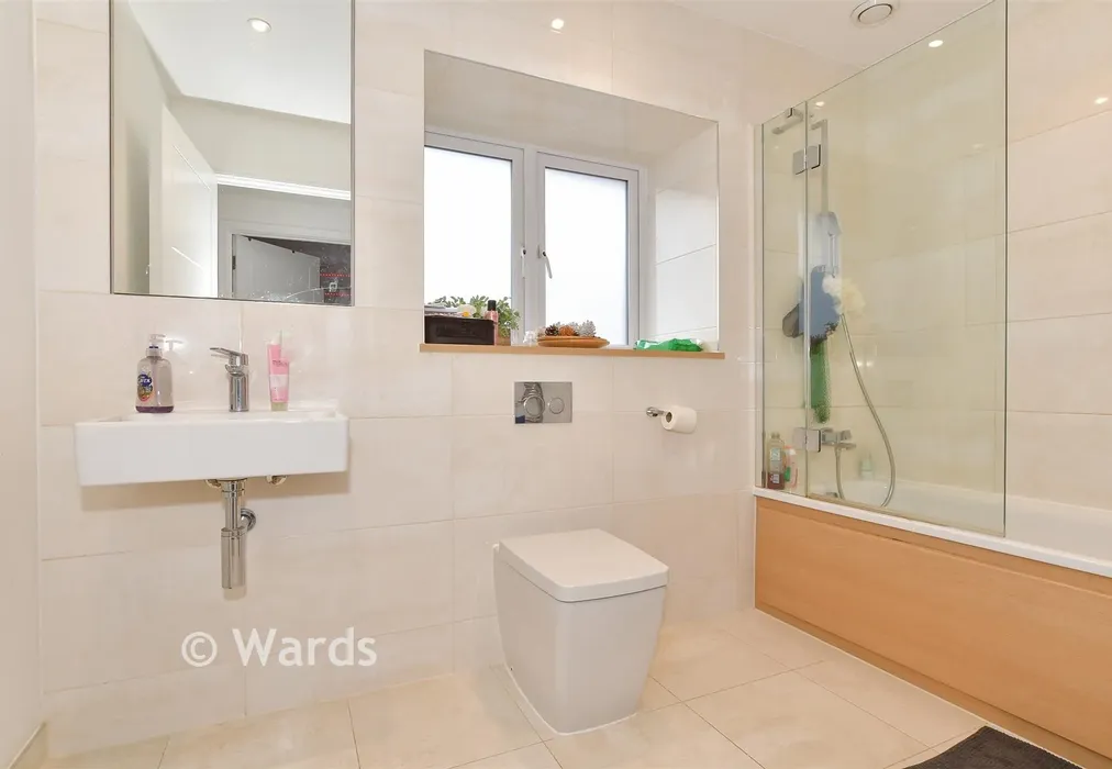 Bathroom - Maccowan Avenue, Snodland, Kent - Wards of Kent