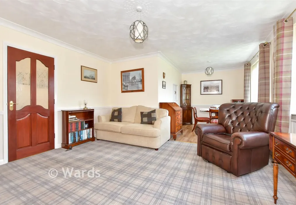 Lounge - South Street, South Tankerton, Whitstable, Kent - Wards of Kent