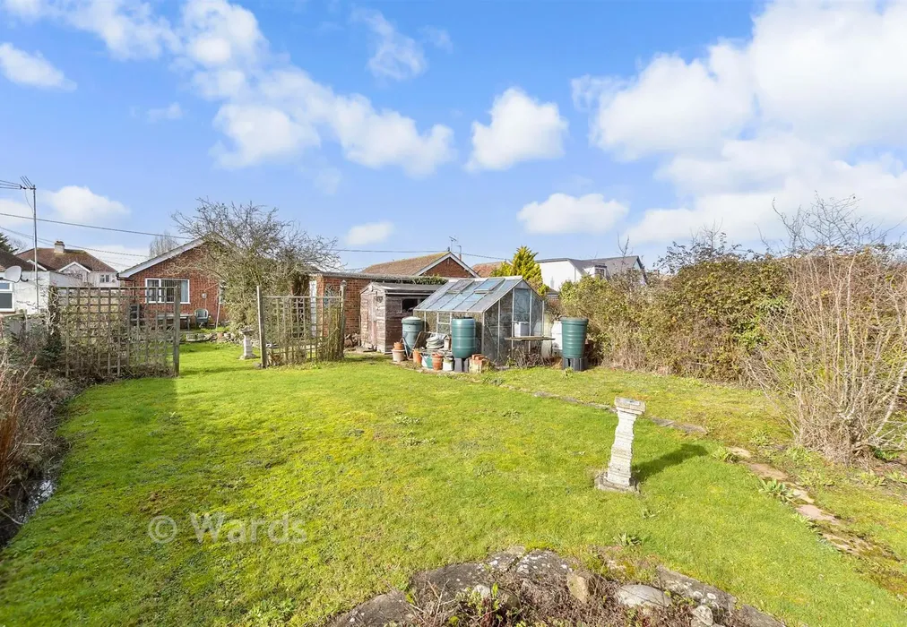 Rear Garden - South Street, South Tankerton, Whitstable, Kent - Wards of Kent