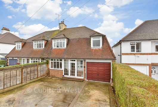 Cobham Road, Leatherhead, Surrey - Wards of Kent