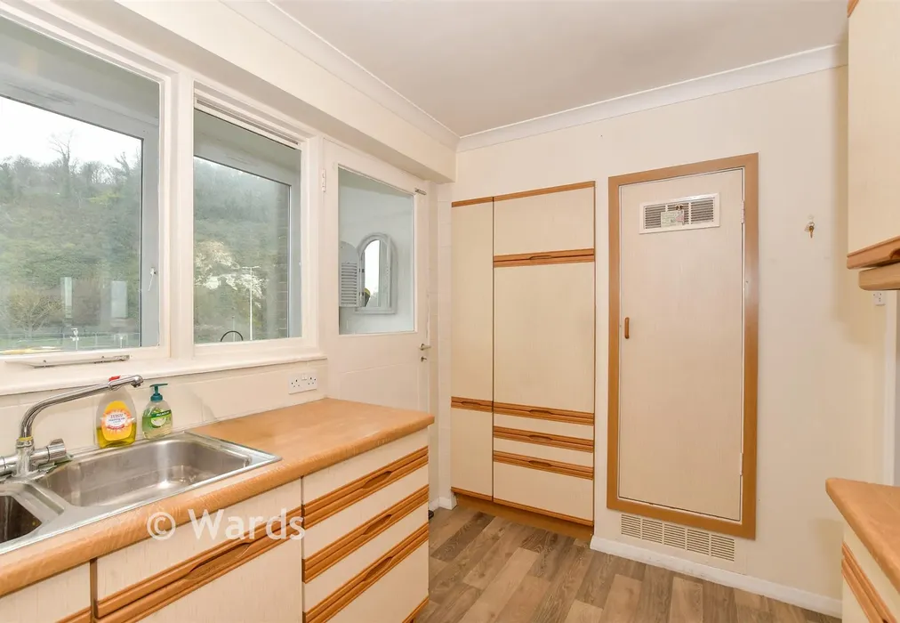 Kitchen - The Gateway, Dover, Kent - Wards of Kent