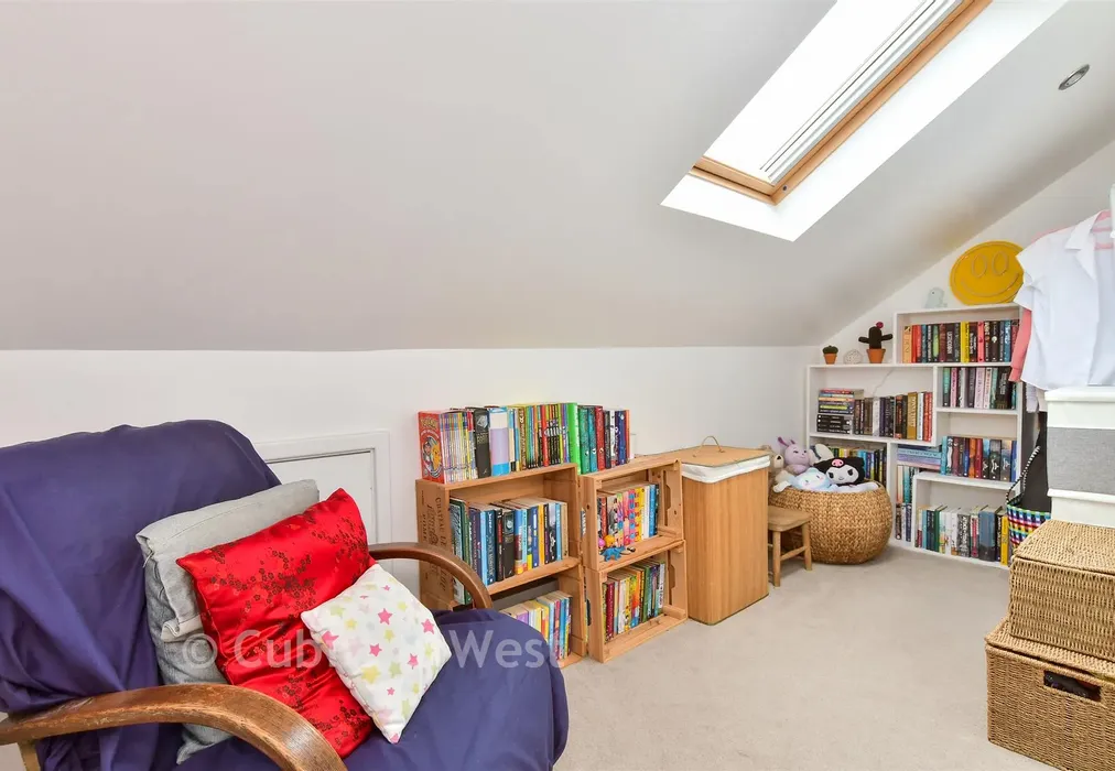 Study - Meadow Close, Rottingdean, Brighton, East Sussex - Wards of Kent