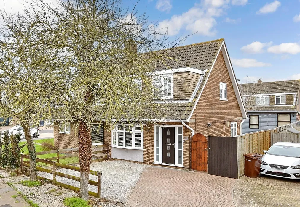 External (Web) - Goodwood Crescent, Singlewell, Gravesend, Kent - Wards of Kent