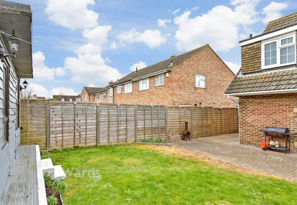Rear Garden - Goodwood Crescent, Singlewell, Gravesend, Kent - Wards of Kent