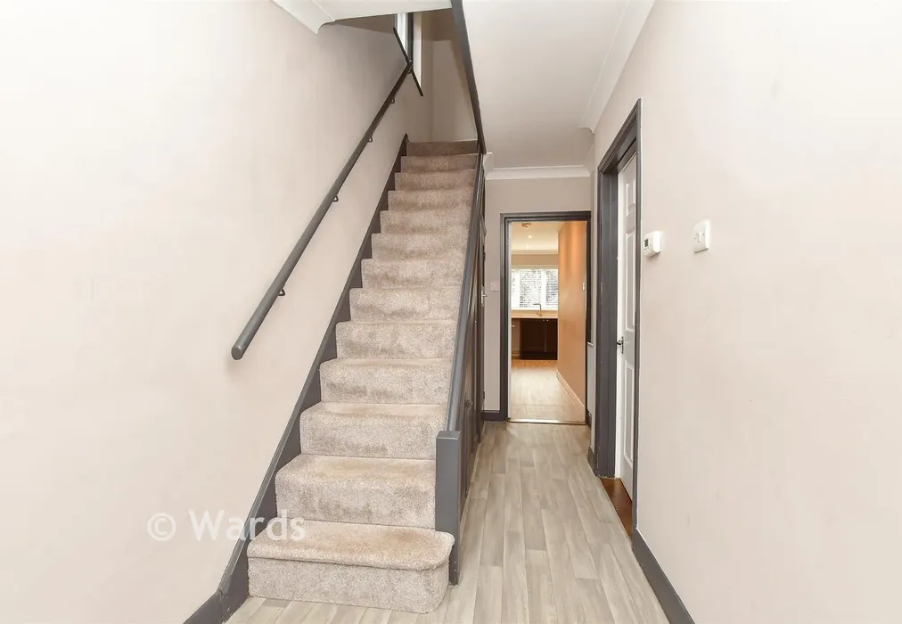 Entrance Hall - London Road, Sittingbourne, Kent - Wards of Kent