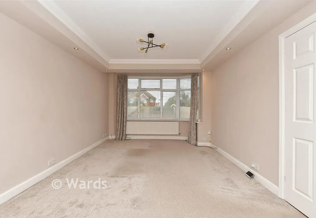 Lounge/Diner - London Road, Sittingbourne, Kent - Wards of Kent
