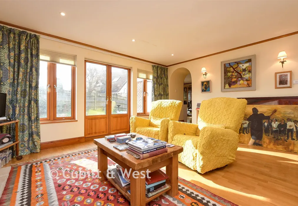 Lounge - Cranston Road, East Grinstead, West Sussex - Wards of Kent