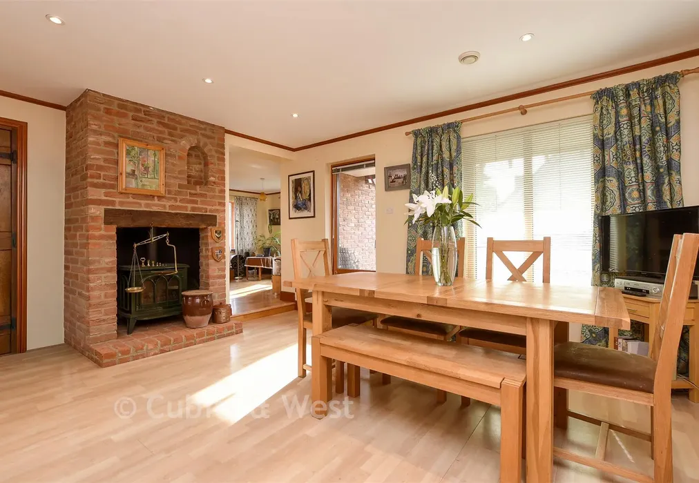 Dining Area - Cranston Road, East Grinstead, West Sussex - Wards of Kent