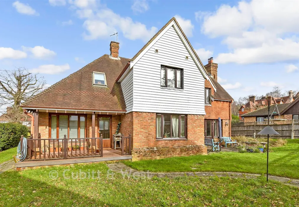 Rear Garden - Cranston Road, East Grinstead, West Sussex - Wards of Kent