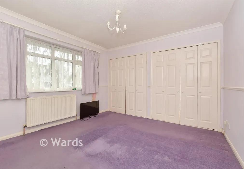 Bedroom 1 - Cherry Waye, Eythorne, Dover, Kent - Wards of Kent