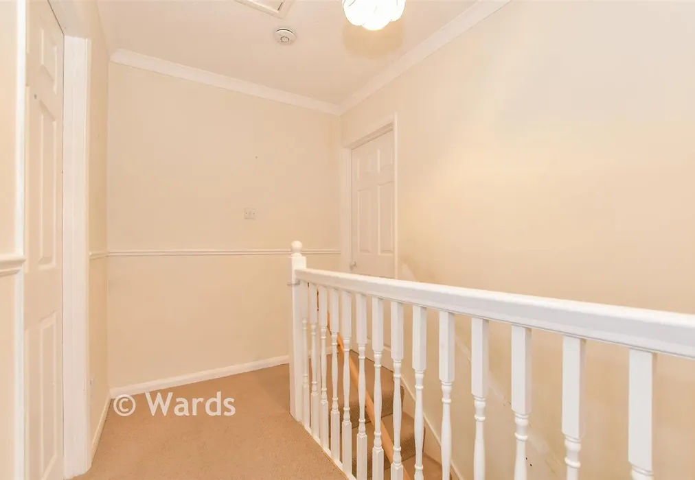 Landing - Cherry Waye, Eythorne, Dover, Kent - Wards of Kent
