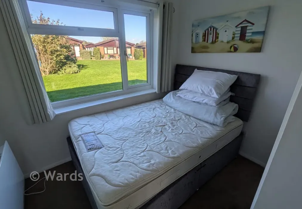 Bedroom - Reach Road, St. Margarets-At-Cliffe, Dover, Kent - Wards of Kent