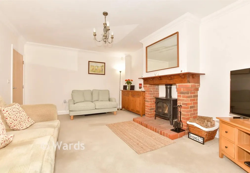 Lounge - Fitzwalters Meadow, Canterbury, Kent - Wards of Kent