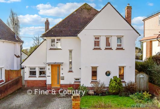 Bartholomew Close, Hythe, Kent - Wards of Kent