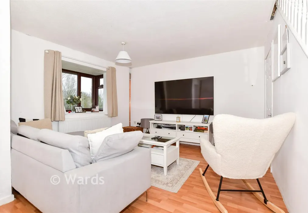 Lounge - Chillington Close, Upper Halling, Rochester, Kent - Wards of Kent