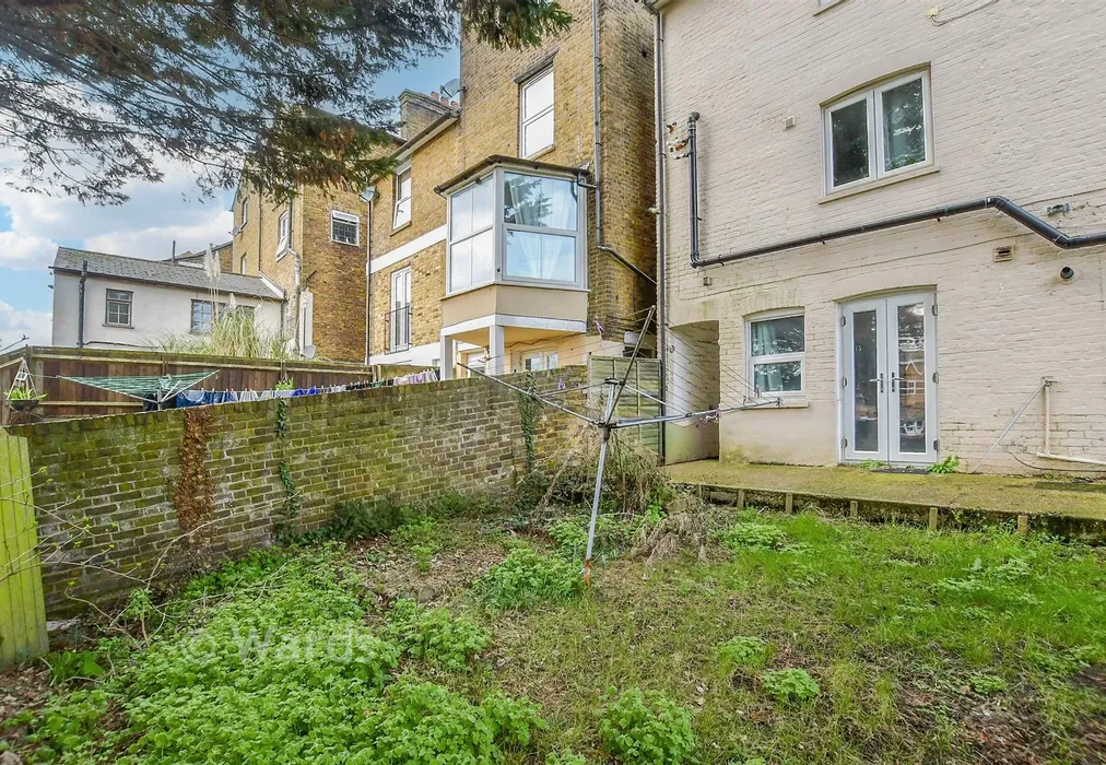 Communal Gardens - Ashford Road, Maidstone, Kent - Wards of Kent