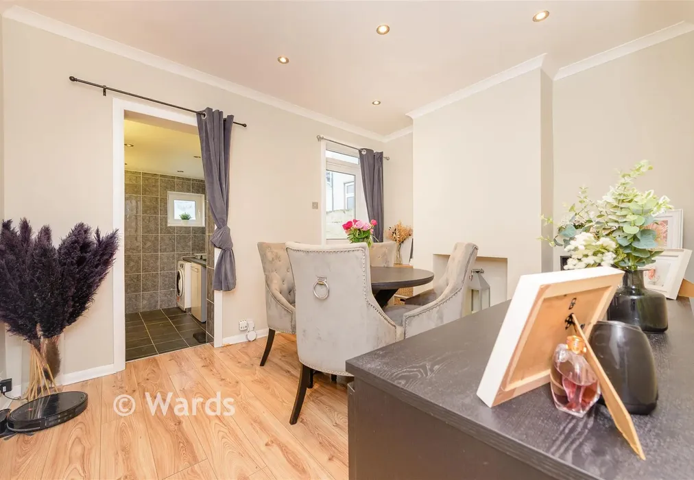 Dining Room - Gordon Road, Chatham, Kent - Wards of Kent
