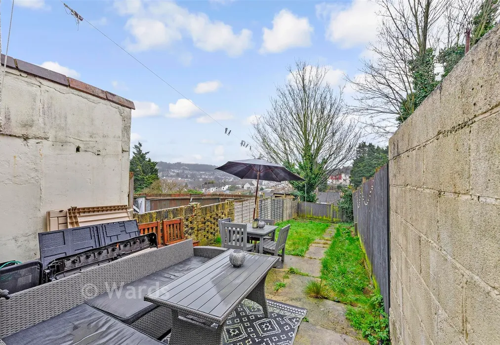 Rear Garden - Gordon Road, Chatham, Kent - Wards of Kent
