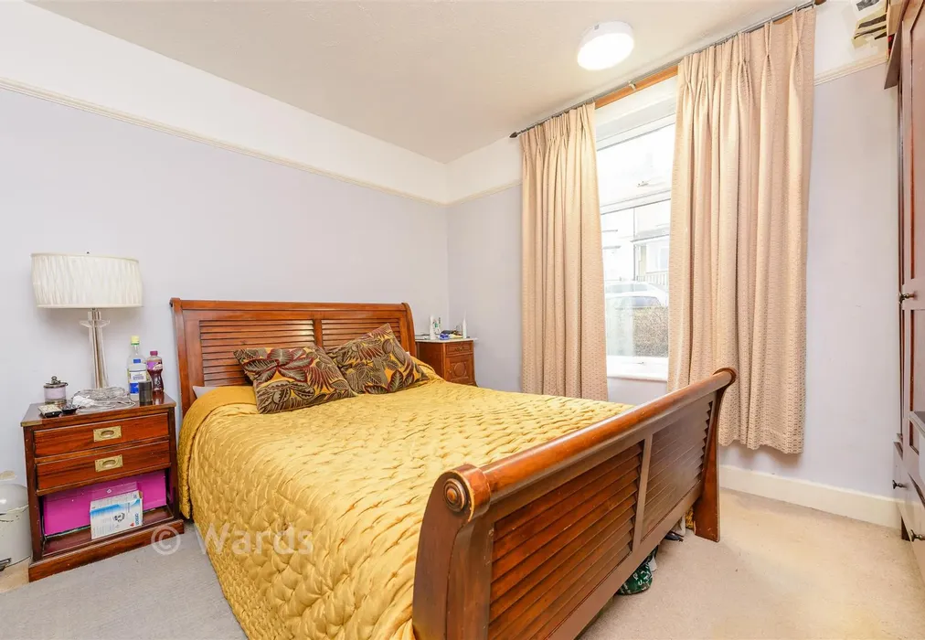 Bedroom 1 - Clarence Road, Chatham, Kent - Wards of Kent