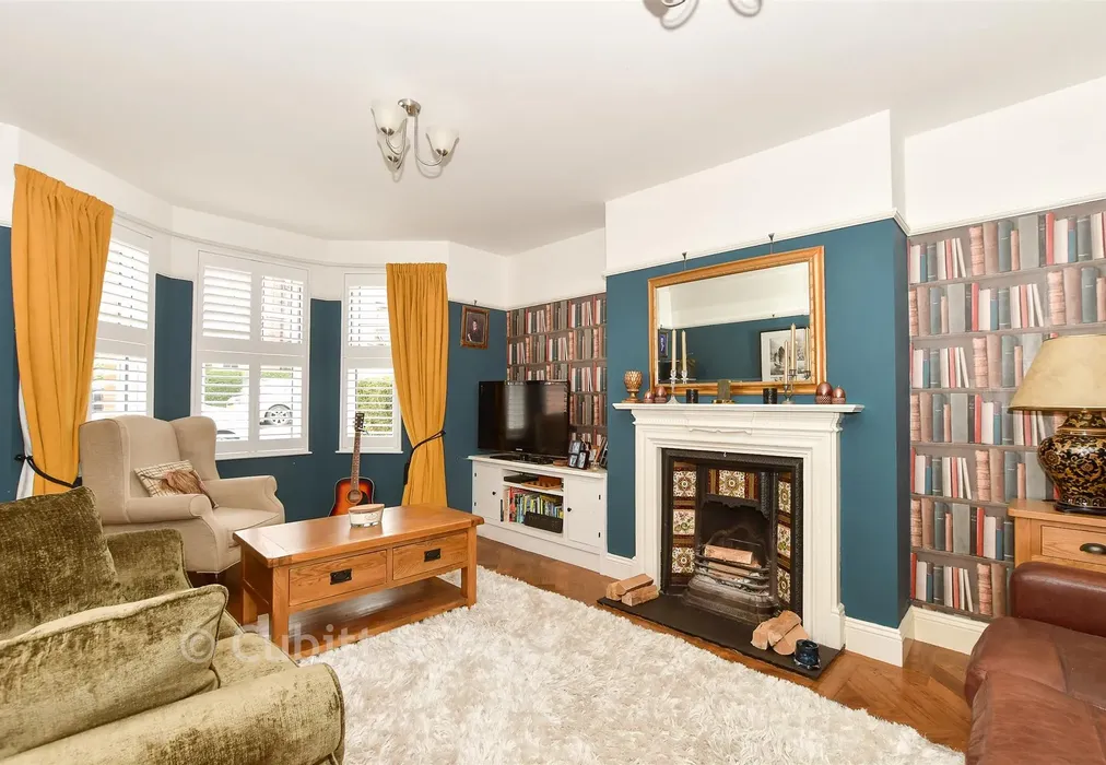 Lounge - Hamsey Road, Sharpthorne, East Grinstead, West Sussex - Wards of Kent