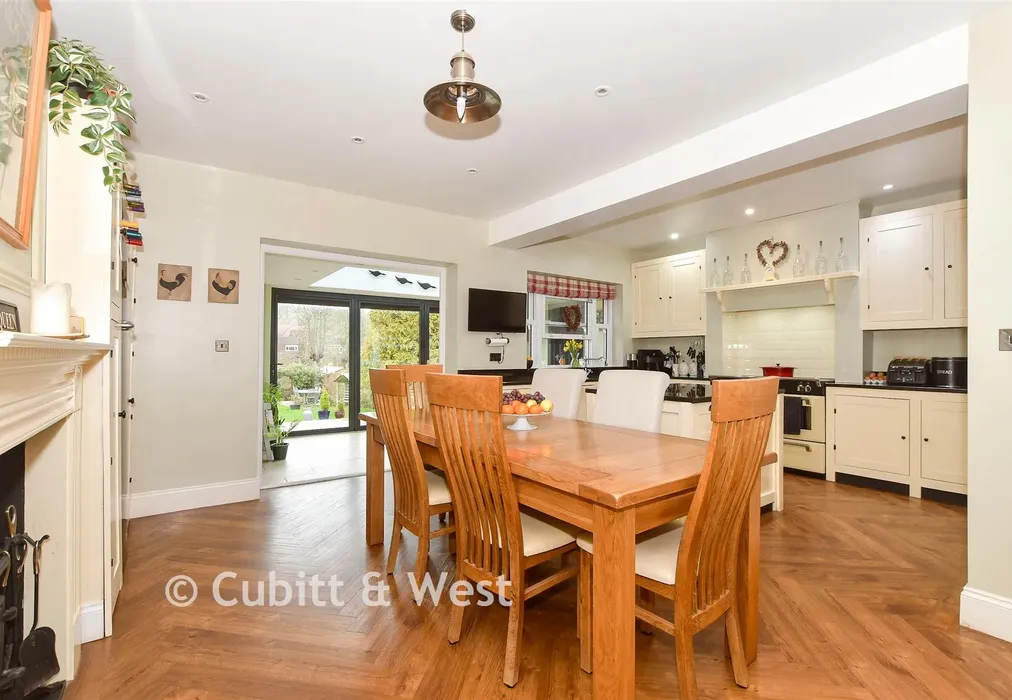 Kitchen/ Dining Room - Hamsey Road, Sharpthorne, East Grinstead, West Sussex - Wards of Kent