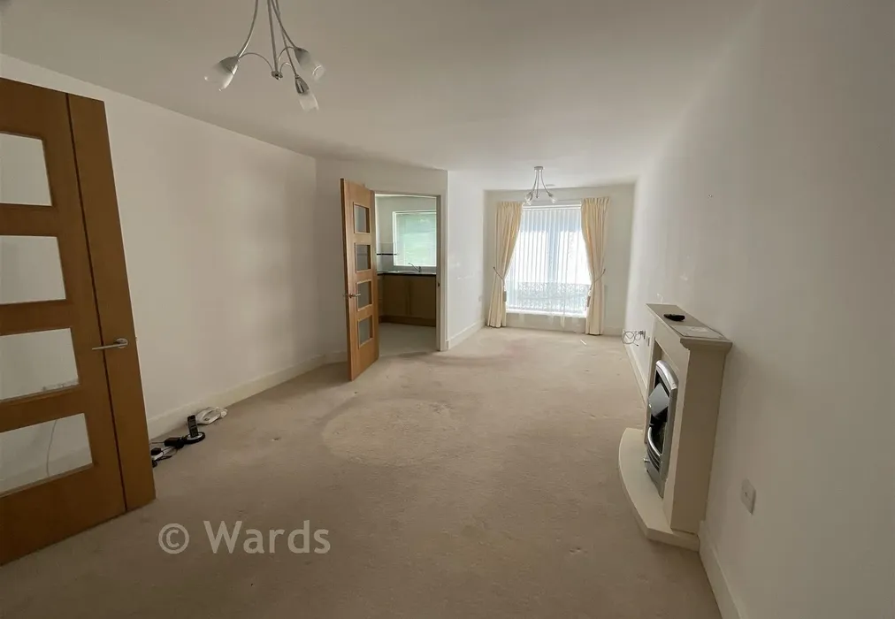 Lounge - Ingles Road, Folkestone, Kent - Wards of Kent