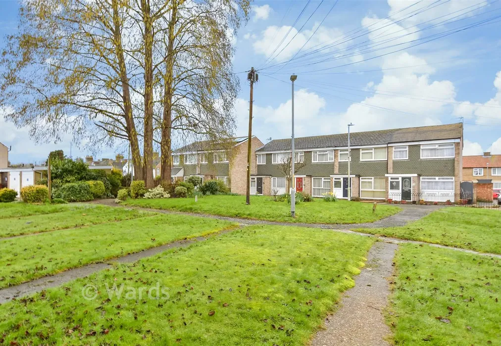 Views To Rear - Sommerville Close, Faversham, Kent - Wards of Kent