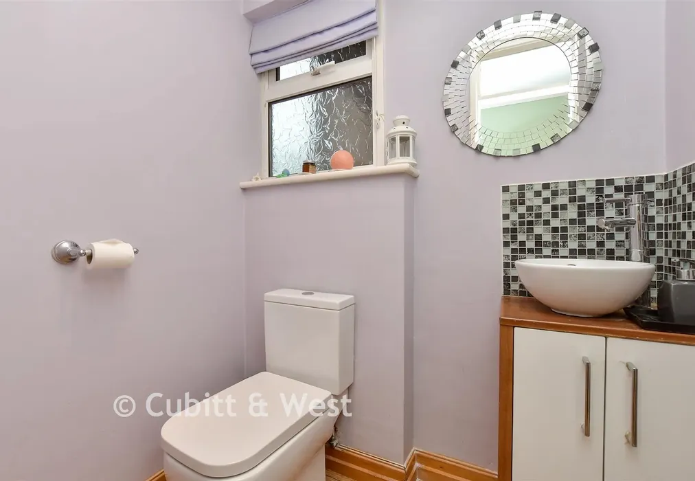 Cloakroom - Harkness Close, Epsom, Surrey - Wards of Kent