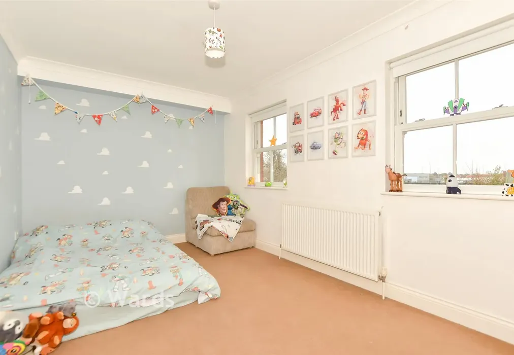 Bedroom 2 - Gladstone Road, Walmer, Deal, Kent - Wards of Kent