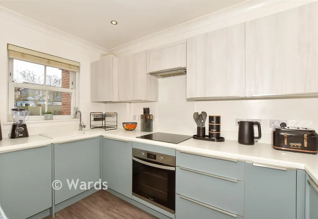 Kitchen - Gladstone Road, Walmer, Deal, Kent - Wards of Kent