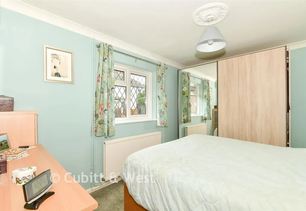 Bedroom 3 - Ringles Cross, Uckfield, East Sussex - Wards of Kent