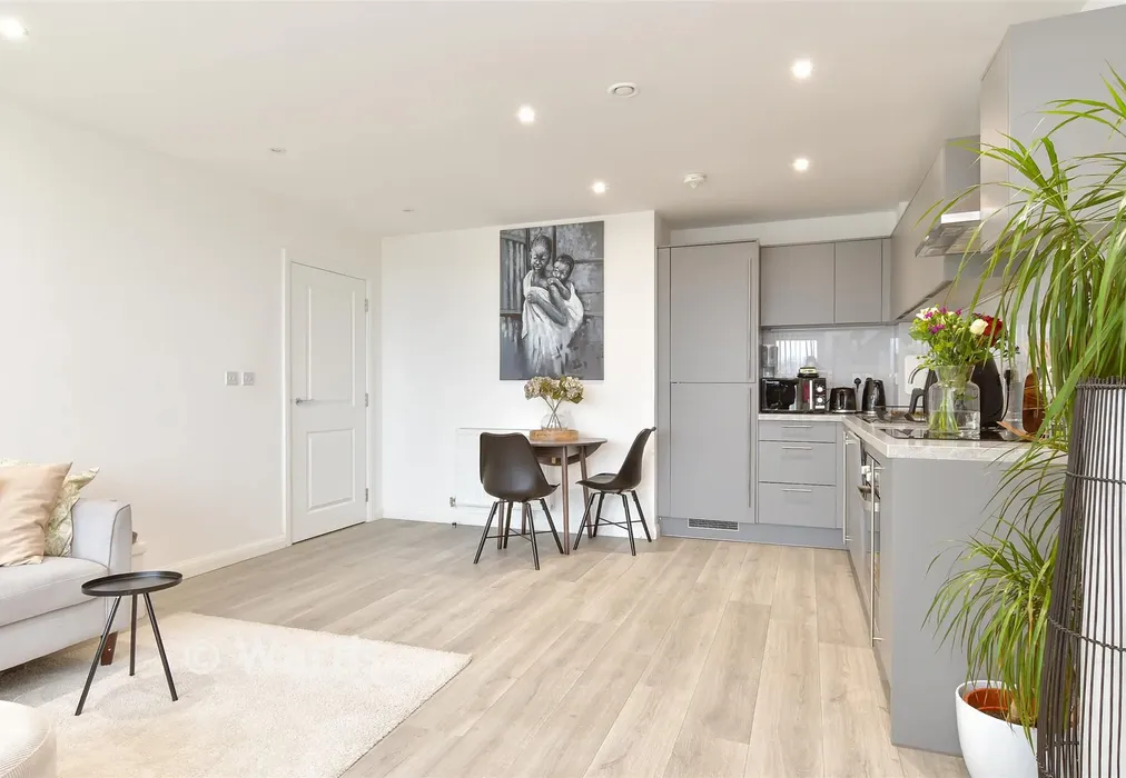 Kitchen/Lounge/ Dining Area - Vauxhall Place, Dartford, Kent - Wards of Kent